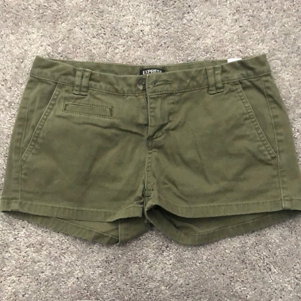 Express Shorts, Size 00
